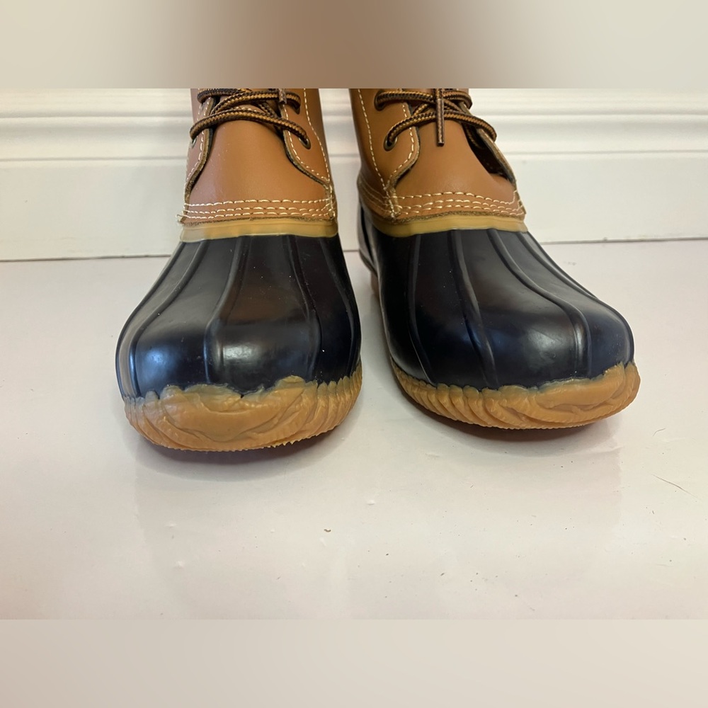 Lands’ End Women’s Size 7 Duck Boots Black Tan Flannel Lined - Picture 6 of 13